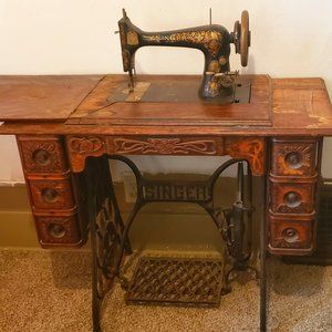 Antique Singer Foot Pedal Sewing Machine